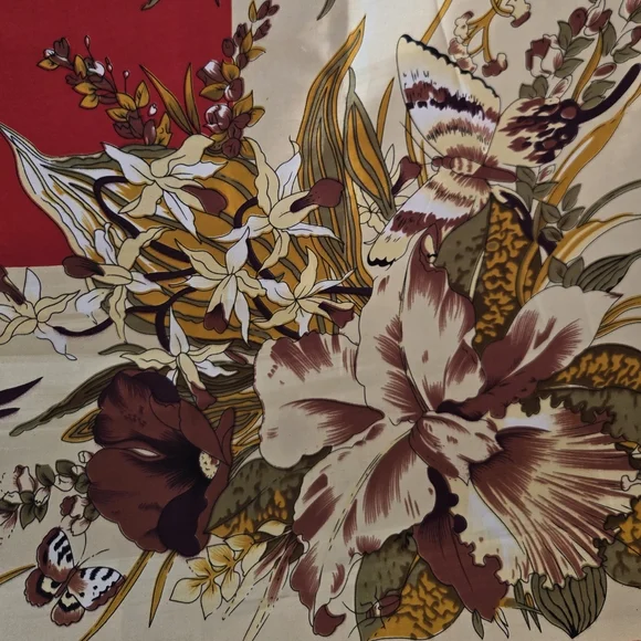 Vintage Silk Floral Square Scarf 35x35 Red Beige Botanical - Picture 8 of 15